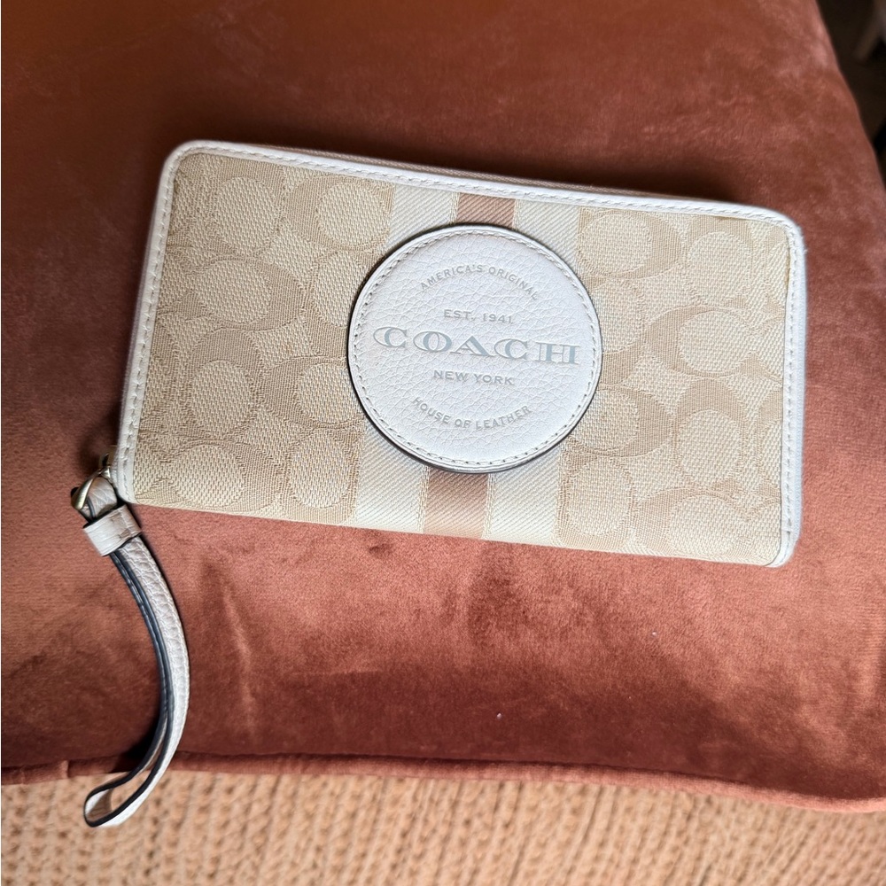 Coach Beige Signature Wallet Wristlet